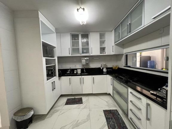 Imagem Casa de Condomínio com 4 Quartos à Venda, 267 m² em Itapuã - Salvador