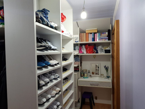 Imagem Casa com 4 Quartos à Venda, 233 m² em Tijuca - Teresópolis Imagem Casa com 4 Quartos à Venda, 233 m² em Tijuca - Teresópolis