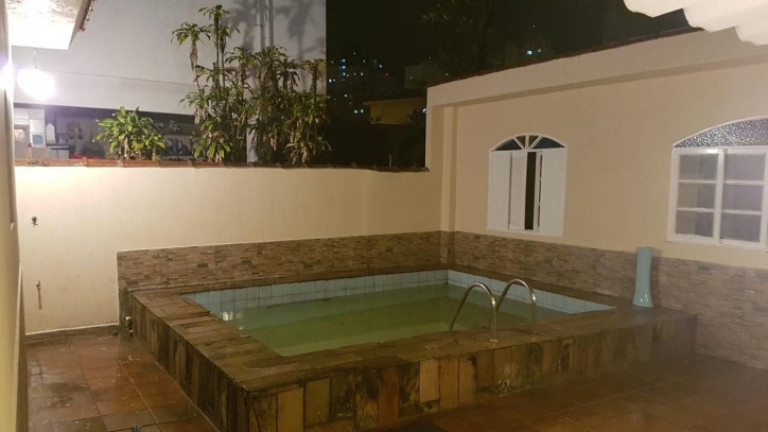 Imagem Casa com 3 Quartos à Venda, 200 m² em Vila Valença - São Vicente Imagem Casa com 3 Quartos à Venda, 200 m² em Vila Valença - São Vicente