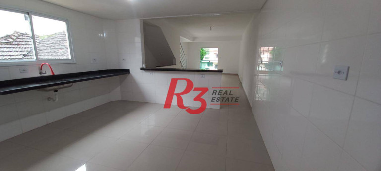 Imagem Casa com 3 Quartos à Venda, 300 m² em Encruzilhada - Santos