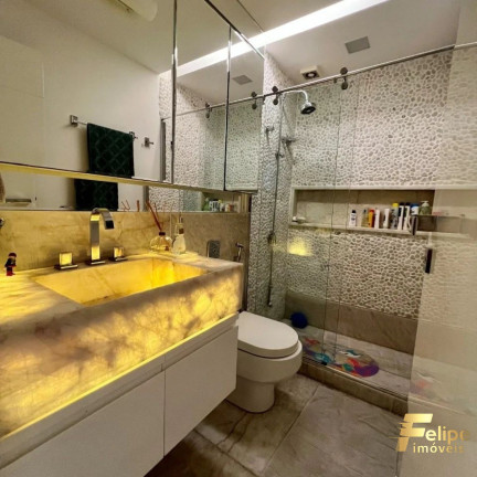 Imagem Imóvel com 3 Quartos à Venda, 180 m² em Santa Lúcia - Vitória