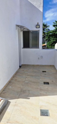 Imagem Casa com 3 Quartos à Venda, 100 m² em Praia De Ipitanga - Lauro De Freitas Imagem Casa com 3 Quartos à Venda, 100 m² em Praia De Ipitanga - Lauro De Freitas
