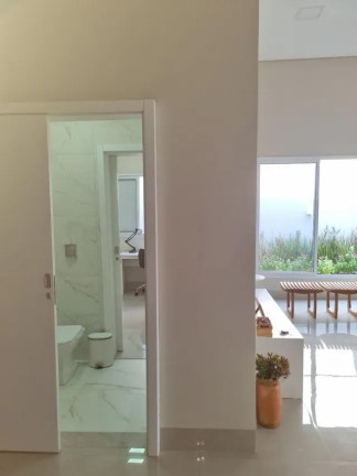 Imagem Casa com 4 Quartos à Venda, 255 m² em Condomínio Florais Itália - Cuiabá Imagem Casa com 4 Quartos à Venda, 255 m² em Condomínio Florais Itália - Cuiabá