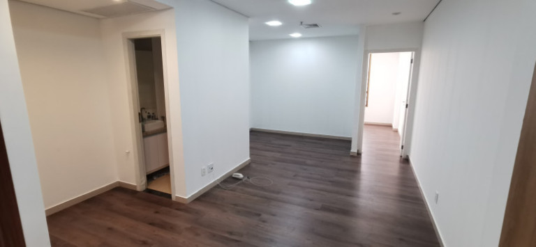 Sala Comercial para Alugar, 40 m² em Adrianópolis - Manaus