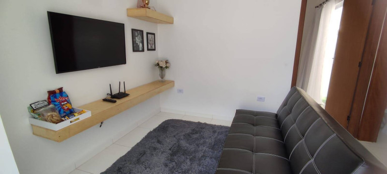 Imagem Casa com 1 Quarto à Venda, 40 m² em Jardim Ribamar - Peruíbe Imagem Casa com 1 Quarto à Venda, 40 m² em Jardim Ribamar - Peruíbe