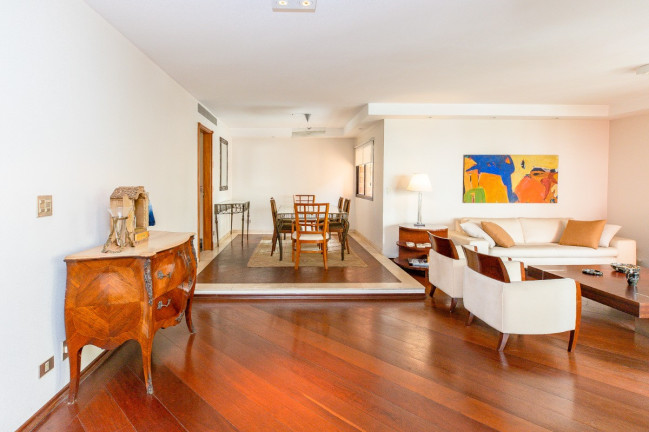 Imagem Apartamento com 3 Quartos à Venda, 219 m² em Moema - São Paulo