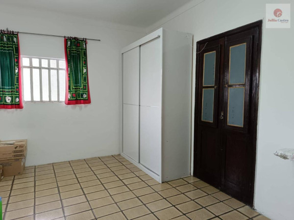 Imagem Casa com 4 Quartos à Venda, 200 m²