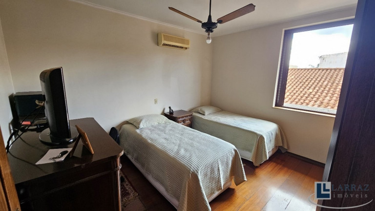 Imagem Casa com 3 Quartos à Venda, 295 m² em Jardim Sumaré - Ribeirão Preto Imagem Casa com 3 Quartos à Venda, 295 m² em Jardim Sumaré - Ribeirão Preto