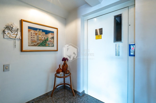 Imagem Apartamento com 4 Quartos à Venda, 151 m² em Vila Nova Conceição - São Paulo Imagem Apartamento com 4 Quartos à Venda, 151 m² em Vila Nova Conceição - São Paulo