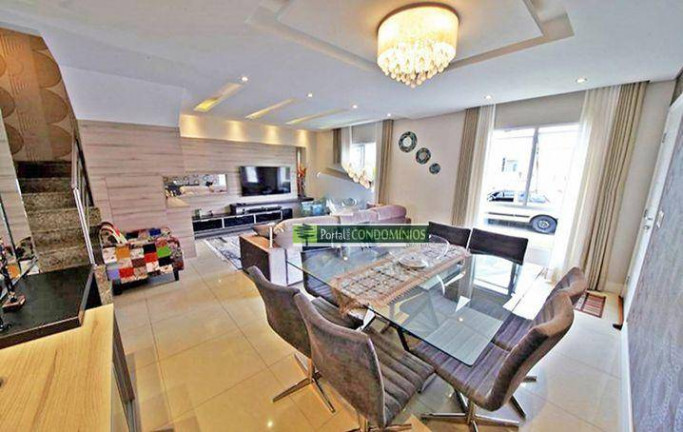 Imagem Casa com 3 Quartos à Venda, 180 m² em Barreirinha - Curitiba Imagem Casa com 3 Quartos à Venda, 180 m² em Barreirinha - Curitiba