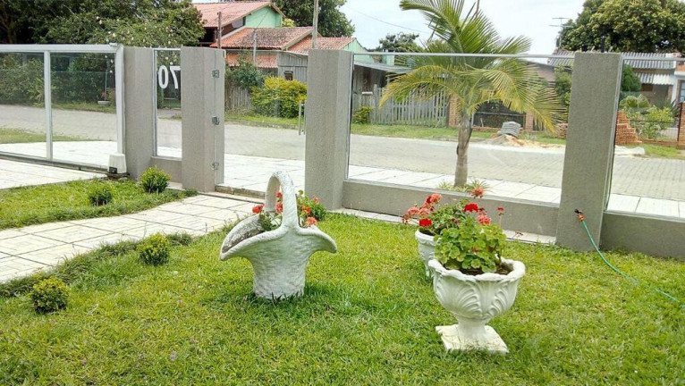 Imagem Casa com 3 Quartos à Venda, 460 m² em Centro - Barra Do Ribeiro
