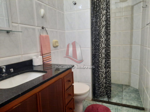 Imagem Casa de Condomínio com 2 Quartos à Venda, 111 m²