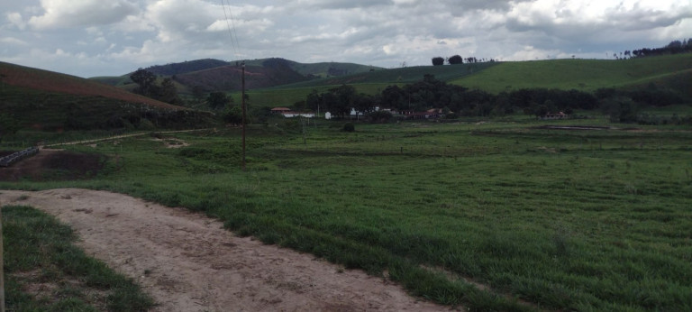 Imagem Fazenda à Venda, 100 m² em Parque Das Rosas - Roseira
