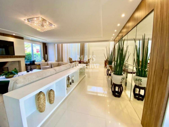 Imagem Casa com 5 Quartos à Venda, 450 m² em Zona Nova - Capão Da Canoa Imagem Casa com 5 Quartos à Venda, 450 m² em Zona Nova - Capão Da Canoa