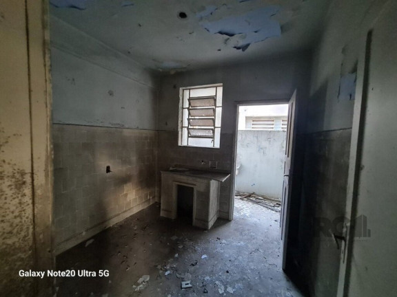 Imagem Imóvel com 3 Quartos à Venda,  em São João - Porto Alegre
