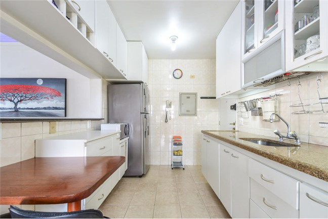 Imagem Apartamento com 2 Quartos à Venda, 98 m² em Panamby - São Paulo Imagem Apartamento com 2 Quartos à Venda, 98 m² em Panamby - São Paulo