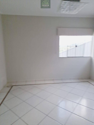 Imagem Casa com 4 Quartos à Venda, 170 m² em Aparecidinha - Socorro