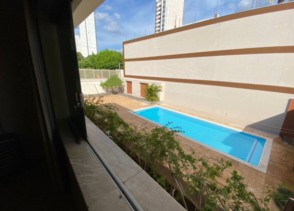 Imagem Sobrado com 5 Quartos para Alugar, 700 m² em Quilombo - Cuiabá