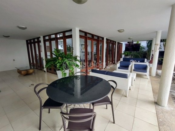 Imagem Casa com 5 Quartos à Venda, 900 m² em Candelária - Natal