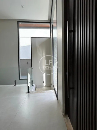 Imagem Casa de Condomínio com 4 Quartos à Venda, 361 m² em Jardins Barcelona - Senador Canedo