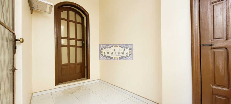 Imagem Imóvel com 2 Quartos à Venda, 102 m² em Copacabana - Rio De Janeiro
