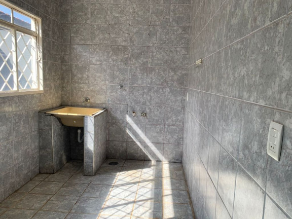 Imagem Casa com 2 Quartos à Venda, 470 m² em Jardim Viaduto (vila Xavier) - Araraquara Imagem Casa com 2 Quartos à Venda, 470 m² em Jardim Viaduto (vila Xavier) - Araraquara