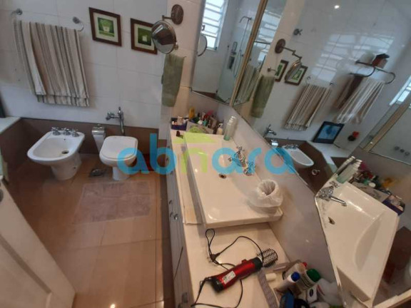Imagem Apartamento com 3 Quartos à Venda, 195 m² em Copacabana - Rio De Janeiro
