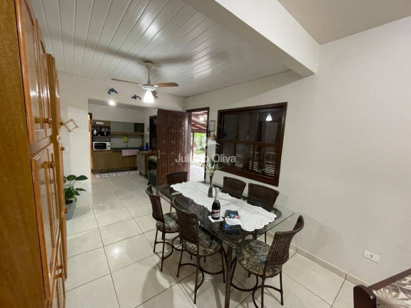 Imagem Casa com 6 Quartos à Venda, 150 m² em Centro - Itapoá Imagem Casa com 6 Quartos à Venda, 150 m² em Centro - Itapoá