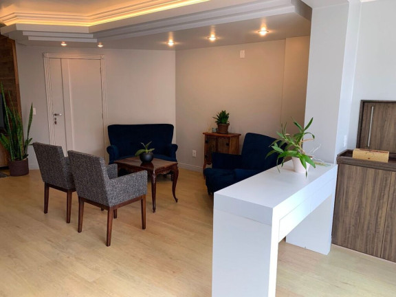 Imagem Apartamento com 4 Quartos à Venda, 183 m² em Agronômica - Florianópolis