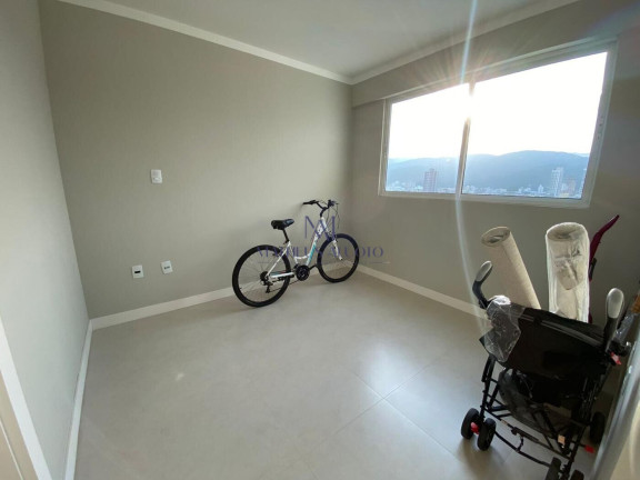 Imagem Apartamento com 4 Quartos à Venda, 175 m² em Meia Praia - Itapema Imagem Apartamento com 4 Quartos à Venda, 175 m² em Meia Praia - Itapema