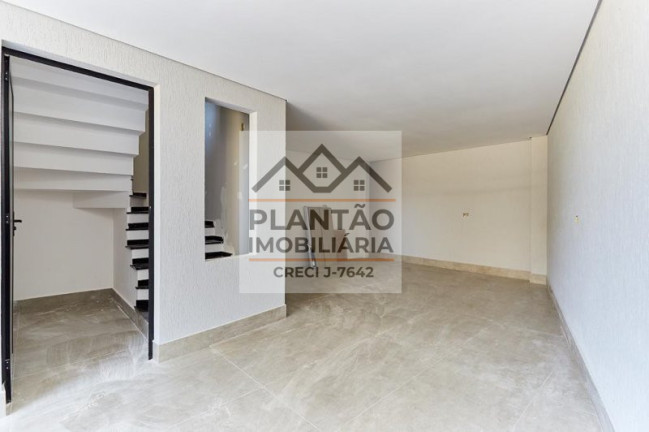 Imagem Sobrado com 3 Quartos à Venda, 137 m² em Boa Vista - Curitiba