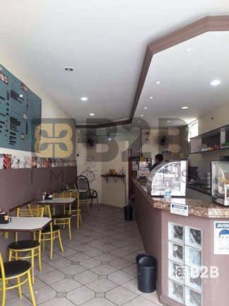 Casa com 3 Quartos à Venda, 220 m² em Centro - Bauru