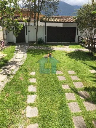 Imagem Casa com 7 Quartos à Venda, 854 m² em Porto Bracuhy - Angra Dos Reis