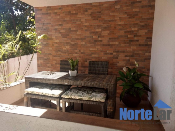 Imagem Sobrado com 3 Quartos à Venda, 253 m² em Vila Rosa - São Paulo