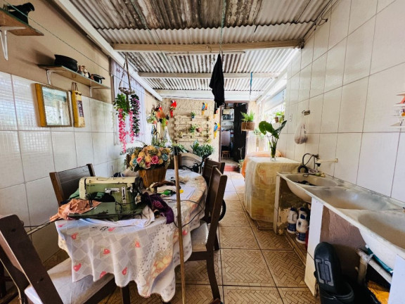 Imagem Casa com 3 Quartos à Venda, 300 m² em Setor Centro Oeste - Goiânia