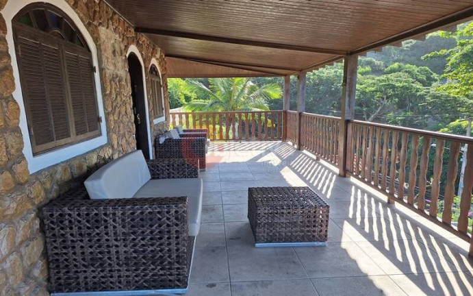 Imagem Casa de Condomínio com 7 Quartos à Venda, 780 m² em Peró - Cabo Frio