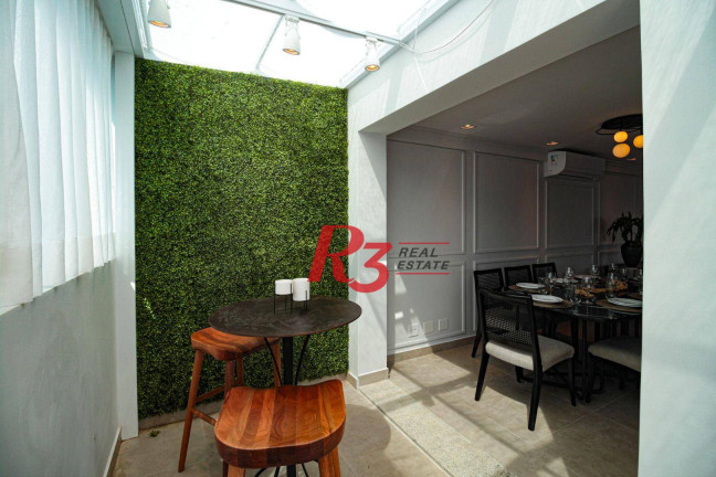 Imagem Apartamento com 3 Quartos à Venda, 150 m² em Marapé - Santos