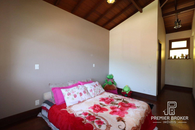 Imagem Casa com 8 Quartos à Venda, 680 m² em Cascata Dos Amores - Teresópolis Imagem Casa com 8 Quartos à Venda, 680 m² em Cascata Dos Amores - Teresópolis