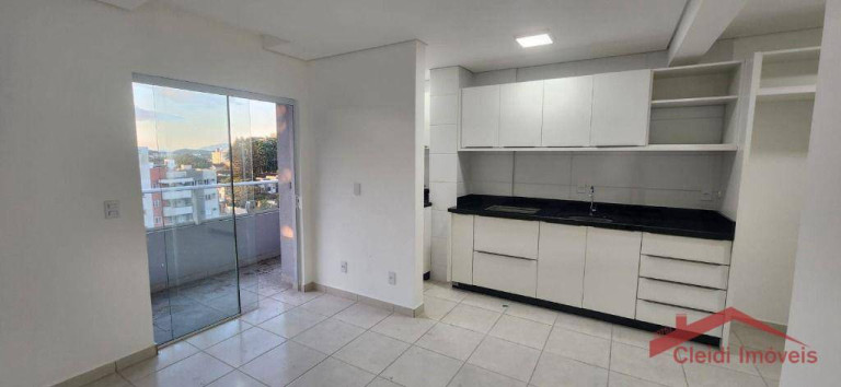 Imagem Apartamento com 2 Quartos para Alugar, 58 m² em Costa E Silva - Joinville