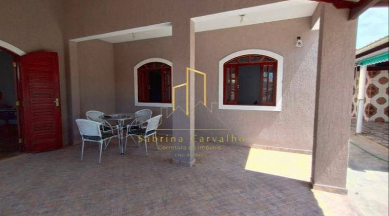 Imagem Casa com 3 Quartos à Venda, 170 m² em Araruama