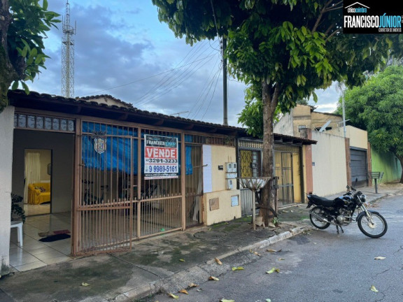 Imagem Casa com 4 Quartos à Venda, 296 m² em Setor Coimbra - Goiânia Imagem Casa com 4 Quartos à Venda, 296 m² em Setor Coimbra - Goiânia