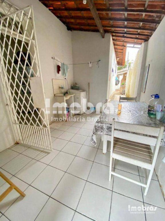 Imagem Casa com 3 Quartos à Venda, 230 m² em Cidade Dos Funcionários - Fortaleza