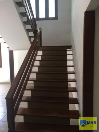 Imagem Casa com 3 Quartos à Venda, 200 m² em Parque Residencial Laranjeiras - Serra