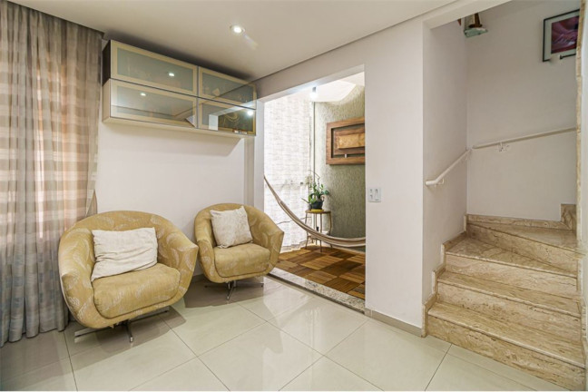 Imagem Casa com 4 Quartos à Venda, em Jardim Londrina - São Paulo Imagem Casa com 4 Quartos à Venda, em Jardim Londrina - São Paulo