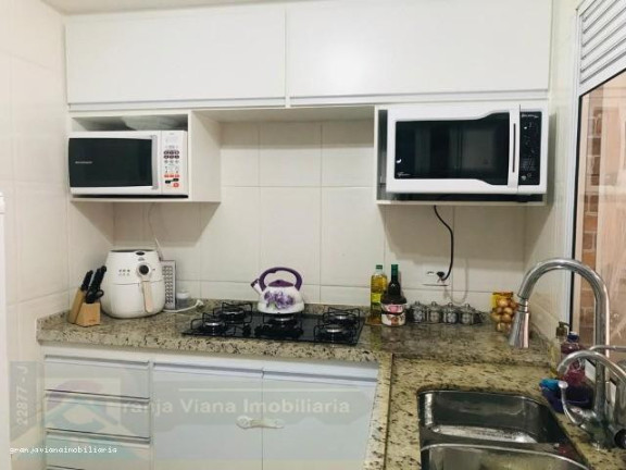Casa à Venda,  em Jardim Isis - Cotia