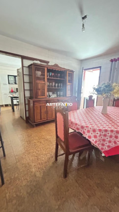 Imagem Sobrado com 4 Quartos à Venda, 300 m² em Centro - Franca Imagem Sobrado com 4 Quartos à Venda, 300 m² em Centro - Franca