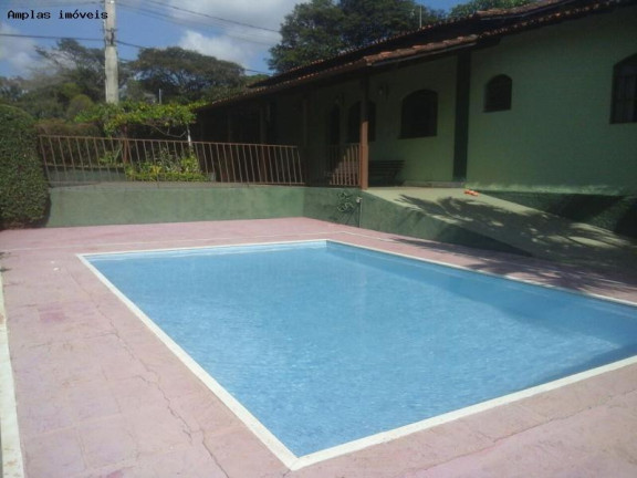 Imagem Imóvel com 5 Quartos à Venda, 618 m² em Centro - Mateus Leme Imagem Imóvel com 5 Quartos à Venda, 618 m² em Centro - Mateus Leme