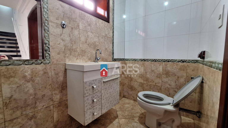 Imagem Casa com 3 Quartos para Alugar, 400 m² em Werner Plaas - Americana Imagem Casa com 3 Quartos para Alugar, 400 m² em Werner Plaas - Americana