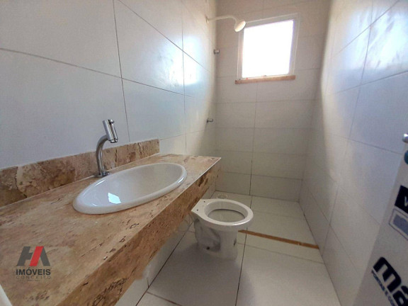 Imagem Casa com 3 Quartos à Venda, 120 m² em Timbu - Eusébio Imagem Casa com 3 Quartos à Venda, 120 m² em Timbu - Eusébio