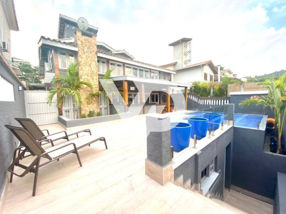 Casa com 3 Quartos à Venda, 400 m² em Alphaville - Santana De Parnaíba